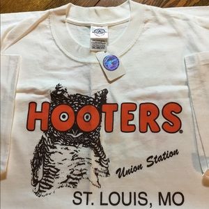 Hooters T-shirt. New tags.